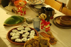 Festtafel mit Imbiß